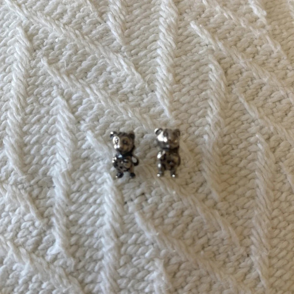 Sterling silver Little mice earrings holding cheese studs - Picture 4 of 7